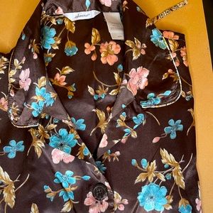 NWT Pajamas satin  for women M size